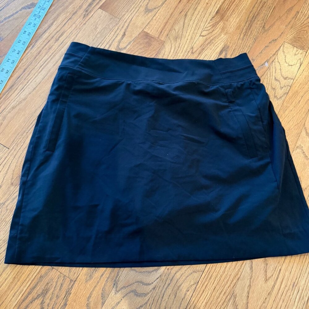 ATHLETA WOMENS BLACK SKORT SIZE 10 ATHLETIC
